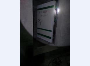 玻璃钢隧道防护门安装现场照片1